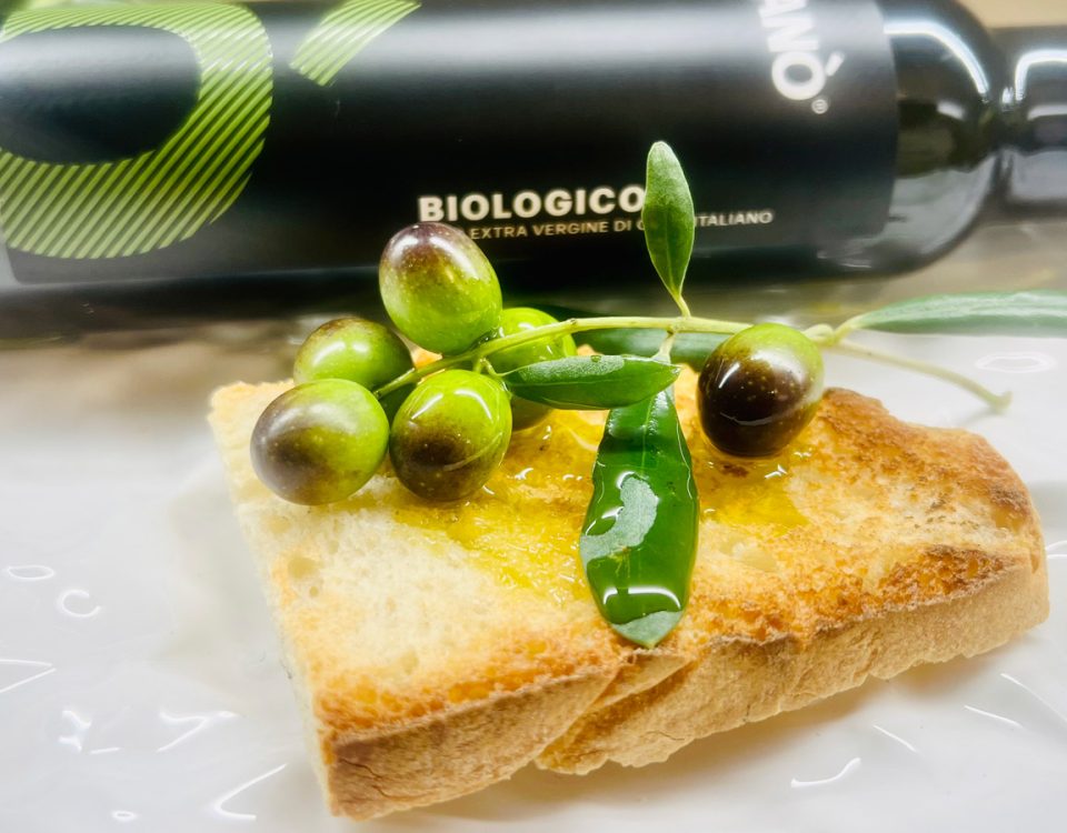 Olio Spanò | Olio Extra Vergine Biologico Artigianale 100% Italiano